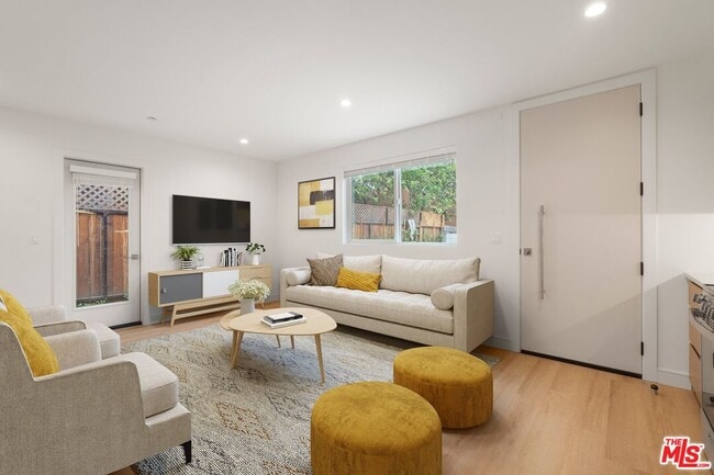 property at 11023 1/2 Blix St