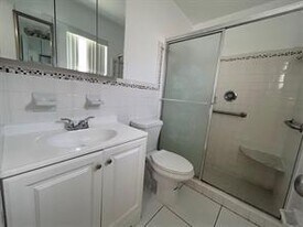 3614 Taylor St in Hollywood, FL - Building Photo