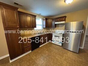 521 Grant St in Birmingham, AL - Foto de edificio - Building Photo