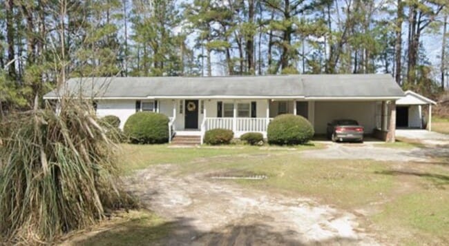 property at 2613 Javelin Cir