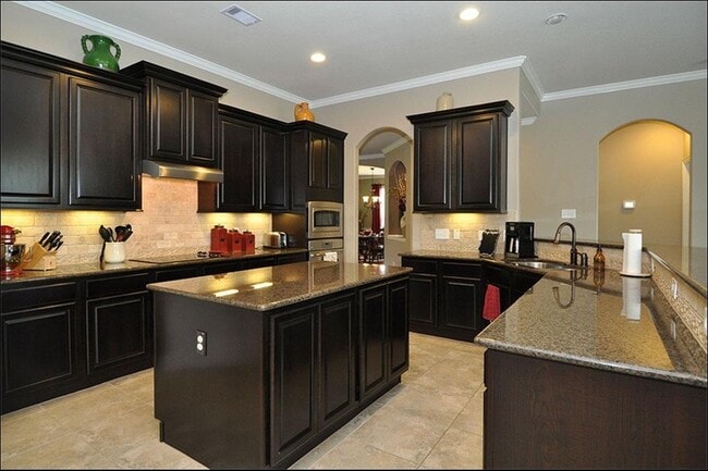 14534 Castle Cove Ln