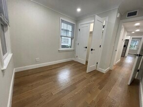 3 Lopez Ave, Unit #1 in Cambridge, MA - Building Photo - Building Photo