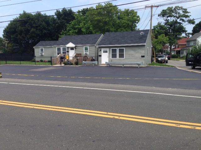 149 Hallock Ave in Port Jefferson Station, NY - Building Photo - Building Photo