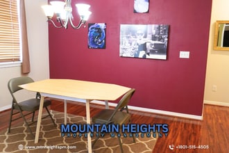 7272 Brittany Park Ave in West Jordan, UT - Building Photo - Building Photo