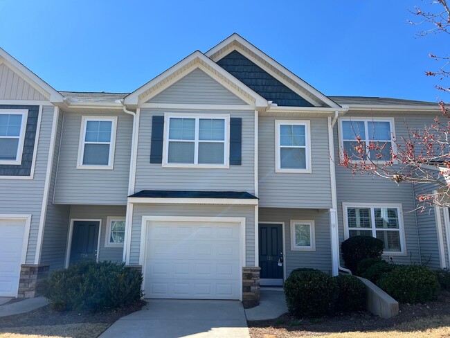 property at 731 Elmbrook Dr