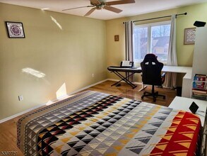 48 Edgefield Dr in Morris Plains, NJ - Building Photo - Building Photo