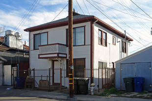 2505 18th St Apartments