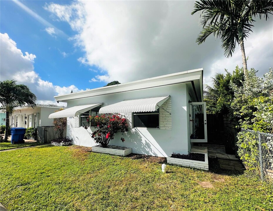 1004 N 16th Ave in Hollywood, FL - Building Photo