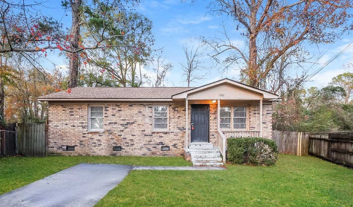 1326 Jackwood Ct in Charleston, SC - Building Photo