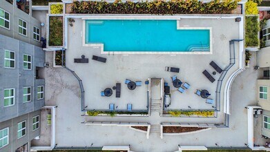 1010 Rosine St in Houston, TX - Building Photo - Building Photo