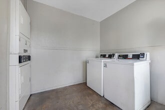 Ascent at Midtown in Dallas, TX - Building Photo - Building Photo