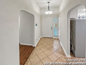 26023 Indian Clf in San Antonio, TX - Building Photo - Building Photo