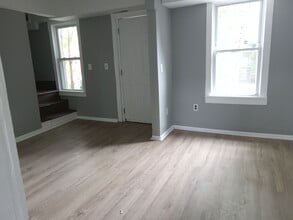 718-720 E Grape St in Vineland, NJ - Building Photo - Building Photo