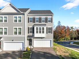 600 Dana Dr in Crafton, PA - Building Photo