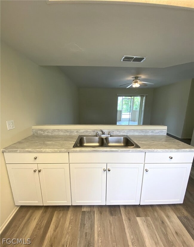 property at 621 SW 3rd St