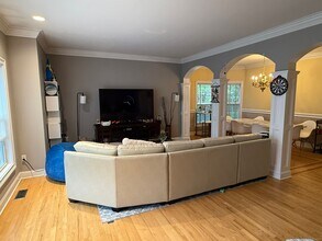 121 Warren Ave in Fairfield, CT - Building Photo - Building Photo