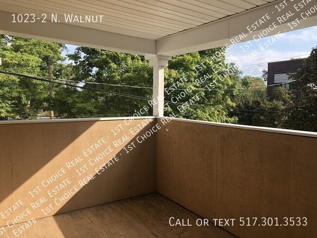 1023 N Walnut St in Lansing, MI - Building Photo - Building Photo