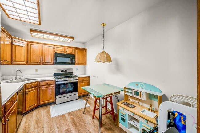 19 Walnut St in Jersey City, NJ - Building Photo - Building Photo