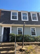 3361 Coachouse Cove in Bartlett, TN - Building Photo