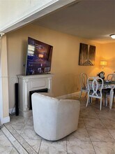 752 Lori Dr in Palm Springs, FL - Building Photo - Building Photo