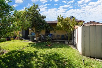 6450 Varna Ave in Van Nuys, CA - Building Photo - Building Photo