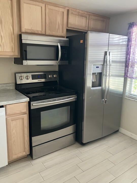 3420 Trophy Blvd, Unit 3420 trophy blvd in New Port Richey, FL - Building Photo