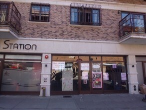 200 Wallabout St in Brooklyn, NY - Building Photo - Building Photo