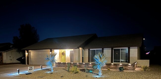 property at 948 E Grandview St