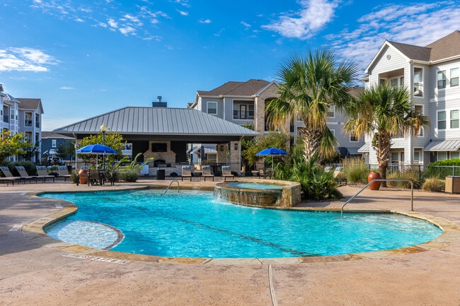 Residence at Midland