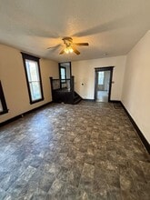 205 207-207 W Oregon St in Evansville, IN - Building Photo - Building Photo