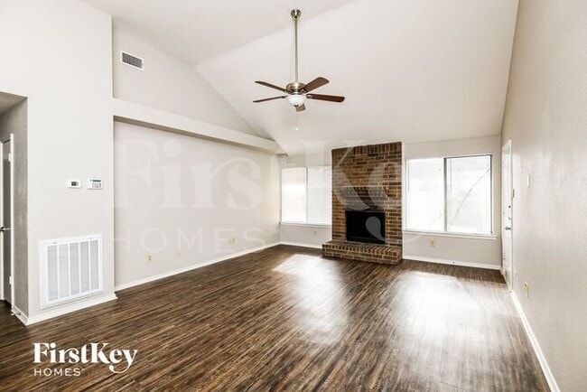8004 Tulane Dr in Rowlett, TX - Building Photo - Building Photo