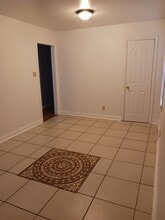 1507 Woodbriar Ave in Greensboro, NC - Building Photo - Building Photo