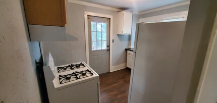 710 Morgan Ave in Akron, OH - Foto de edificio - Building Photo