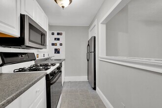 1820 Clydesdale Pl NW in Washington, DC - Building Photo - Building Photo