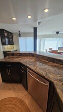 2120 Vallecitos in San Diego, CA - Building Photo - Building Photo