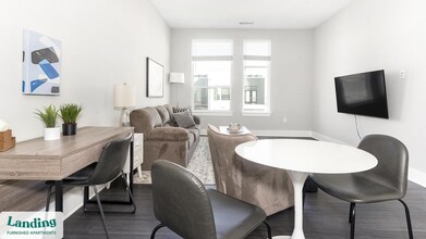 1810 Bertha St-Unit -417.1404480 in Jacksonville, FL - Foto de edificio - Building Photo
