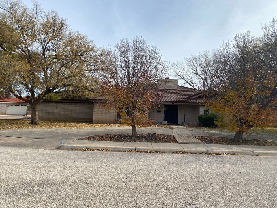 3501 Langtry Dr in Amarillo, TX - Building Photo