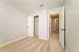 12102 Ember Lake Rd in Houston, TX - Building Photo - Building Photo