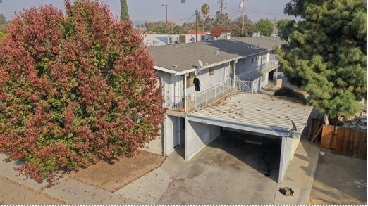 248 N G St in Porterville, CA - Building Photo