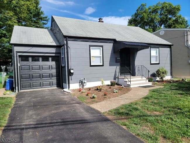 property at 40 Surrey Ln