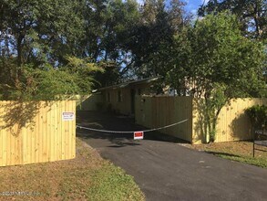 2885 Gilmore St in Jacksonville, FL - Building Photo - Building Photo