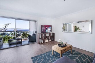 360 The Village-Unit -FL2-ID406365P in Redondo Beach, CA - Building Photo - Building Photo
