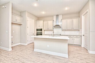 6443 Cyrils Dr in St. Cloud, FL - Building Photo - Building Photo