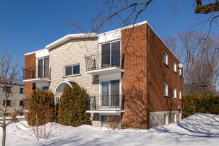 2275 Vallières Rue in Laval, QC - Building Photo