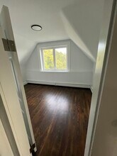 185 Maple St in New Britain, CT - Building Photo - Building Photo