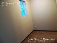 981 Emmons St photo'