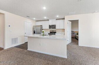 2424 Falling Star Ln in Green Cove Springs, FL - Building Photo - Building Photo