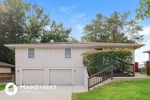 509 NE 98th Terrace in Kansas City, MO - Building Photo