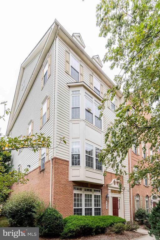 property at 5645 Harrington Falls Ln
