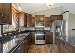 7713 Lambert Cir NE in Otsego, MN - Foto de edificio - Building Photo